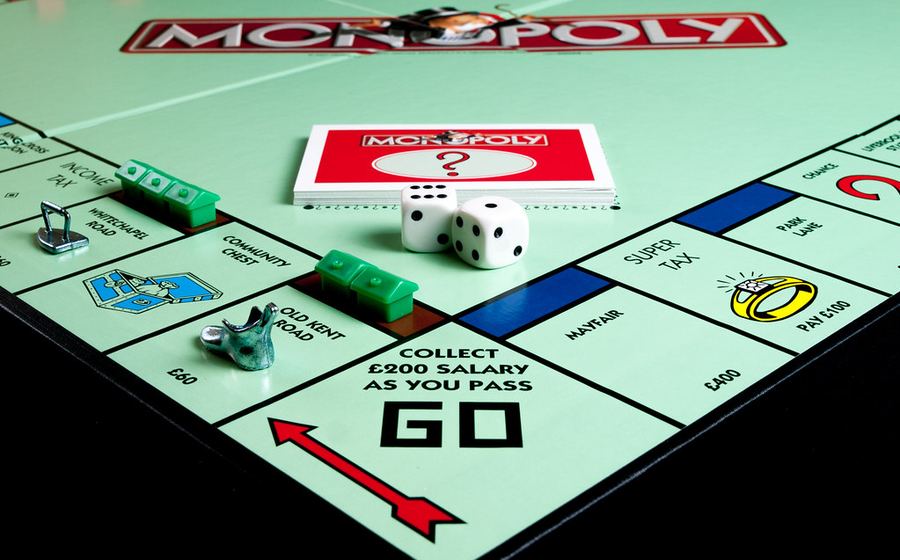 Kartu remi dan meja permainan bergaya klasik turnamen poker